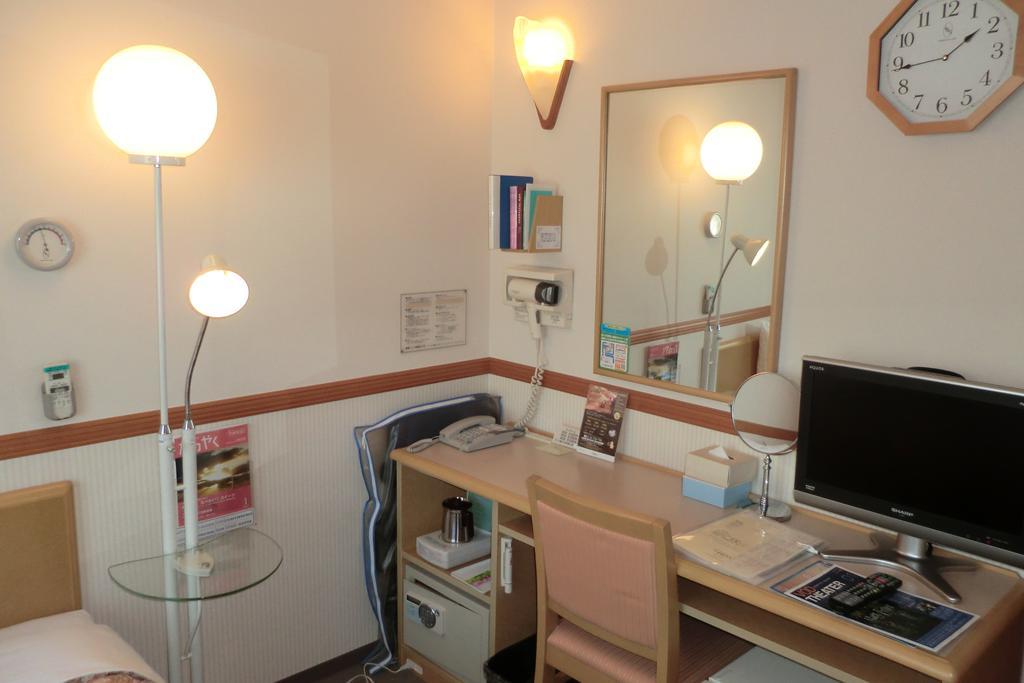 Toyoko Inn Tokyo Yamanote Sen Otsuka Eki Kita Guchi No 2 מראה חיצוני תמונה