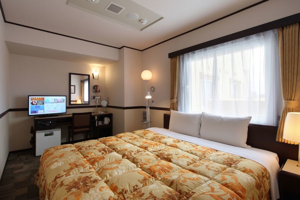 Toyoko Inn Tokyo Yamanote Sen Otsuka Eki Kita Guchi No 2 מראה חיצוני תמונה
