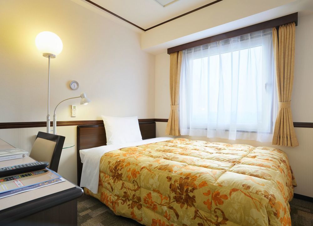 Toyoko Inn Tokyo Yamanote Sen Otsuka Eki Kita Guchi No 2 מראה חיצוני תמונה