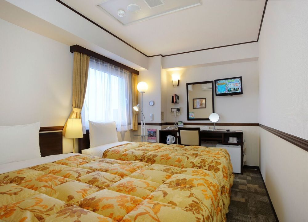Toyoko Inn Tokyo Yamanote Sen Otsuka Eki Kita Guchi No 2 מראה חיצוני תמונה